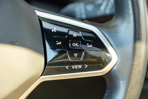 Volkswagen ID.4 Pro 77 kWh SOH 90% I Adaptive Cruise I Panoramadak I 20" I Camera I Zeer fraai interieur I Rook en geurvrij I BTW
