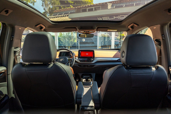 Volkswagen ID.4 Pro 77 kWh SOH 90% I Adaptive Cruise I Panoramadak I 20" I Camera I Zeer fraai interieur I Rook en geurvrij I BTW