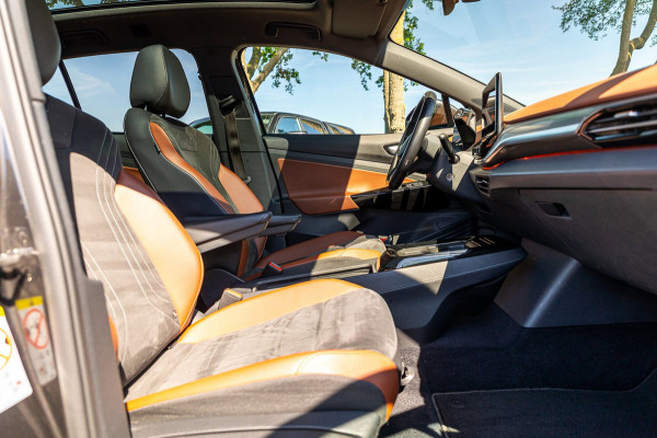 Volkswagen ID.4 Pro 77 kWh SOH 90% I Adaptive Cruise I Panoramadak I 20" I Camera I Zeer fraai interieur I Rook en geurvrij I BTW
