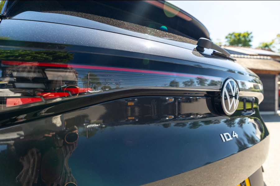 Volkswagen ID.4 Pro 77 kWh SOH 90% I Adaptive Cruise I Panoramadak I 20" I Camera I Zeer fraai interieur I Rook en geurvrij I BTW