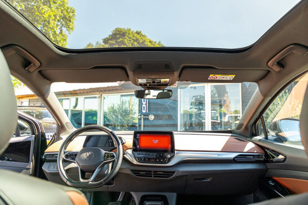 Volkswagen ID.4 Pro 77 kWh SOH 90% I Adaptive Cruise I Panoramadak I 20" I Camera I Zeer fraai interieur I Rook en geurvrij I BTW