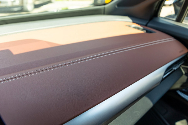 Volkswagen ID.4 Pro 77 kWh SOH 90% I Adaptive Cruise I Panoramadak I 20" I Camera I Zeer fraai interieur I Rook en geurvrij I BTW