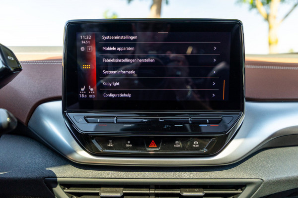 Volkswagen ID.4 Pro 77 kWh SOH 90% I Adaptive Cruise I Panoramadak I 20" I Camera I Zeer fraai interieur I Rook en geurvrij I BTW