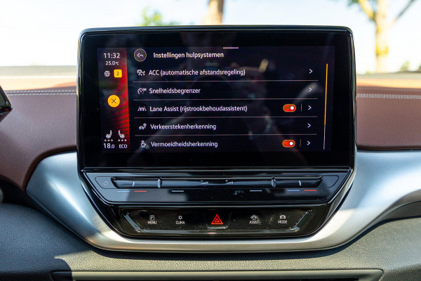 Volkswagen ID.4 Pro 77 kWh SOH 90% I Adaptive Cruise I Panoramadak I 20" I Camera I Zeer fraai interieur I Rook en geurvrij I BTW