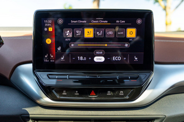 Volkswagen ID.4 Pro 77 kWh SOH 90% I Adaptive Cruise I Panoramadak I 20" I Camera I Zeer fraai interieur I Rook en geurvrij I BTW