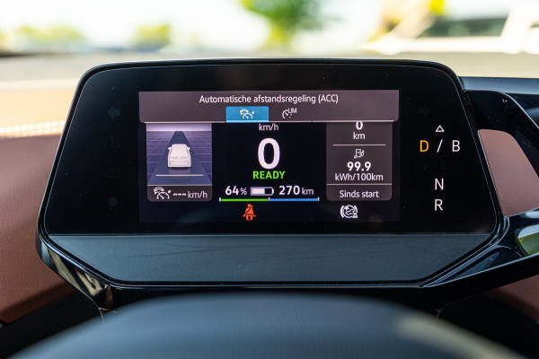 Volkswagen ID.4 Pro 77 kWh SOH 90% I Adaptive Cruise I Panoramadak I 20" I Camera I Zeer fraai interieur I Rook en geurvrij I BTW