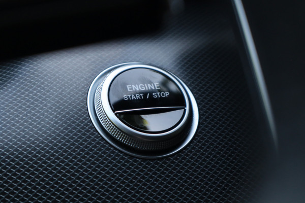 Mercedes-Benz C-Klasse Estate 300 e Luxury Line | Trekhaak | Sfeerverlichting | Carplay |