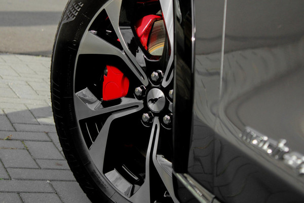 Ford Mustang Mach-E Extended Premium AWD 98 kWh 351pk | Panoramadak | 1.500kg Trekgewicht