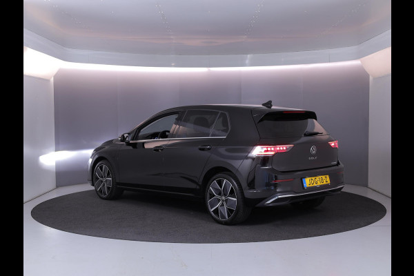 Volkswagen Golf 1.5 eHybrid Style Edition 204 pk Automaat (DSG) | Verlengde garantie | Navigatie via App | Parkeersensoren (Park assist) | Achteruitrijcamera | Stoelverwarming |