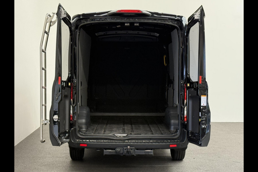 Ford Transit 310 2.0 TDCI L2H2 130PK Trend Automaat Navigatie Trekhaak 360° Camera Airco Cruise DAB+