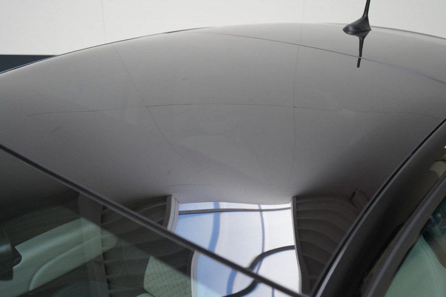 Fiat 500 1.0 Hybrid Dolcevita | Carplay | Climate control | Cruise control | Panoramadak