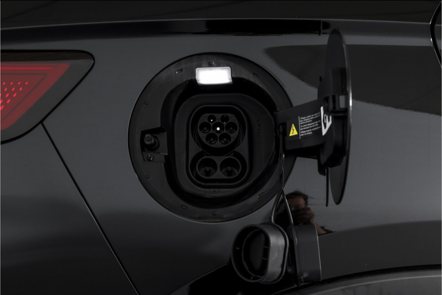 BYD SEAL U 1.5 DM-i FWD Boost | Plug-In | S/K-Panodak | 360 Camera | App connect | Adapt. Cruise | Elek. Klep | Infinity audio | LM 19" | 4001