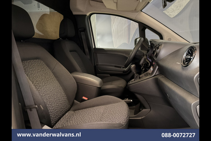 Mercedes-Benz Citan 110 CDI 96pk L1H1 Euro6 Airco | Cruisecontrol | LED | Zijdeur Parkeersensoren, 1500kg trekvermogen