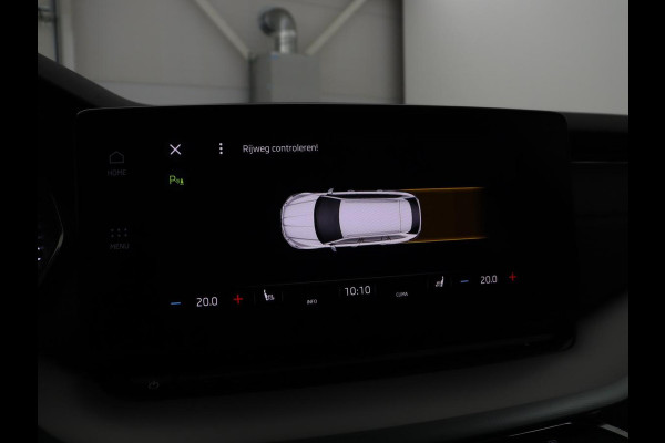 Škoda Octavia 1.5 TSI First Edition | Trekhaak | Stoelverwarming | Adaptive cruise | Carplay | Navigatie | Matrix LED | Keyless | Virtual Cockpit | Sfeerverlichting | Climate control | DAB | Parkeerhulp