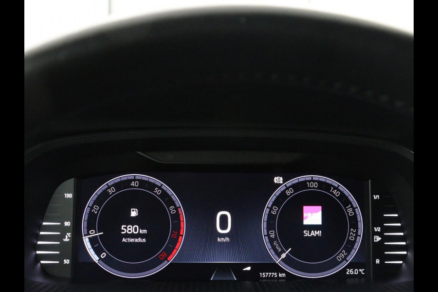 Škoda Octavia 1.5 TSI First Edition | Trekhaak | Stoelverwarming | Adaptive cruise | Carplay | Navigatie | Matrix LED | Keyless | Virtual Cockpit | Sfeerverlichting | Climate control | DAB | Parkeerhulp