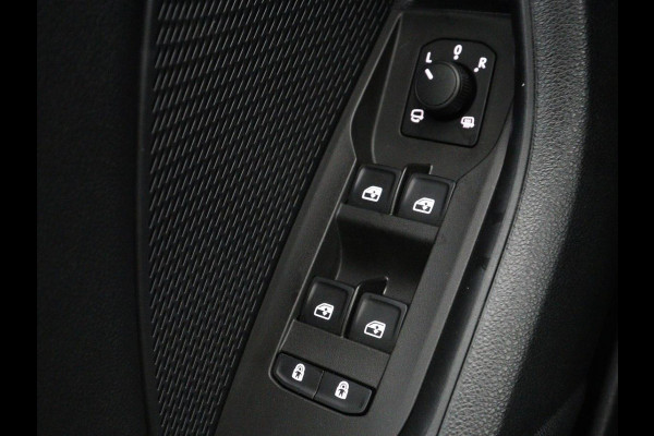 Škoda Octavia 1.5 TSI First Edition | Trekhaak | Stoelverwarming | Adaptive cruise | Carplay | Navigatie | Matrix LED | Keyless | Virtual Cockpit | Sfeerverlichting | Climate control | DAB | Parkeerhulp