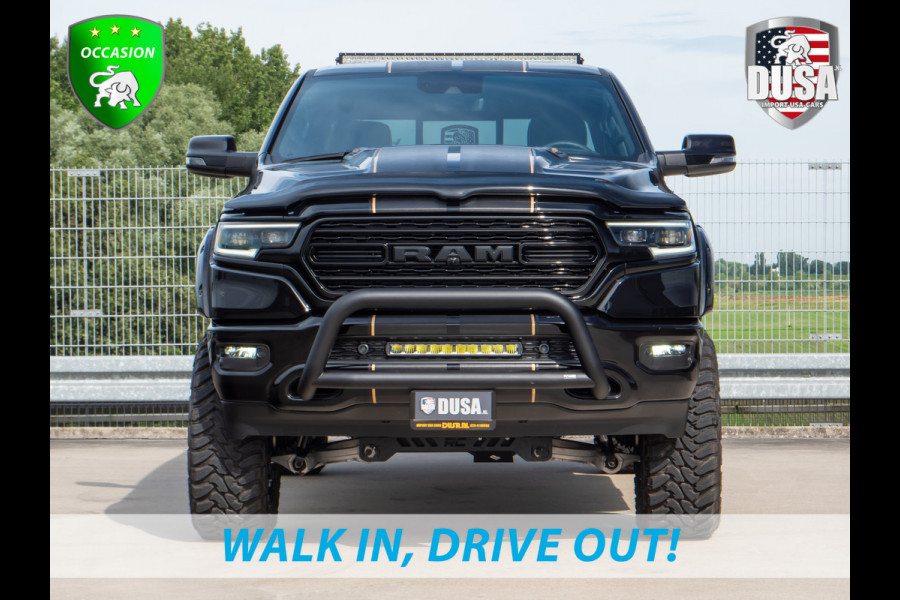 Dodge Ram | 1500 | Limited | 5.7 V8 HEMI | Rocky Mountains Edition | ALLERDIKSTE Limited van NL | Bullbar | RAMBAR | Fuel Offroad  | Trainhorn | LED Pakket | Liftkit | Striping