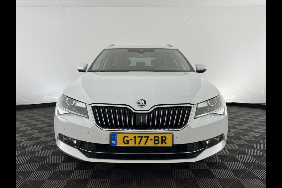 Škoda Superb Combi 1.5 TSI ACT Style Business (INCL-BTW) Aut. *LEATHER-MICROFIBRE | XENON | CANTON-AUDIO | MEMORY-PACK | NAVI-FULLMAP | CAMERA | KEYLESS | HEATED-COMFORTSEATS | PRIVACY-GLASS | SHIFTPADDLES | ECC | PDC | CRUISE | 18''ALU*