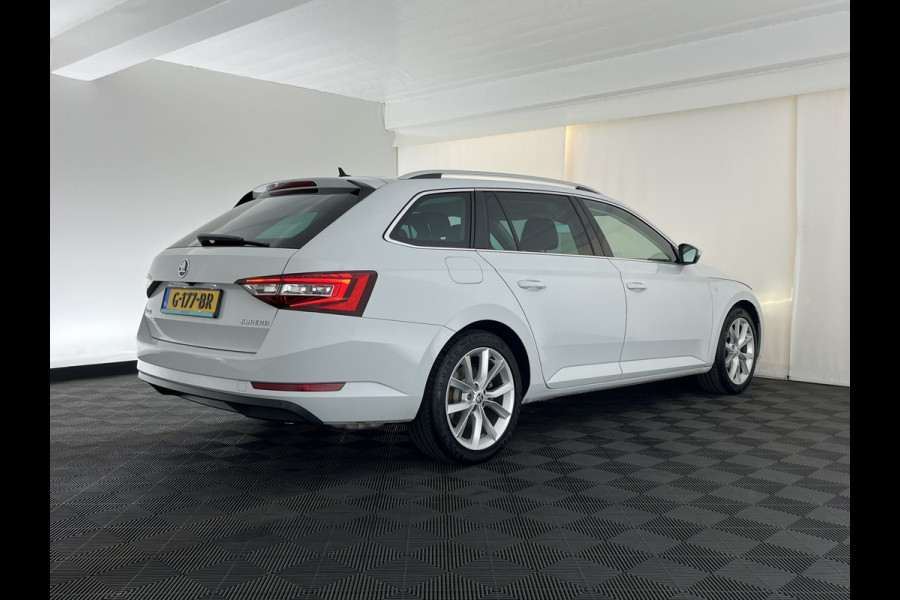 Škoda Superb Combi 1.5 TSI ACT Style Business (INCL-BTW) Aut. *LEATHER-MICROFIBRE | XENON | CANTON-AUDIO | MEMORY-PACK | NAVI-FULLMAP | CAMERA | KEYLESS | HEATED-COMFORTSEATS | PRIVACY-GLASS | SHIFTPADDLES | ECC | PDC | CRUISE | 18''ALU*