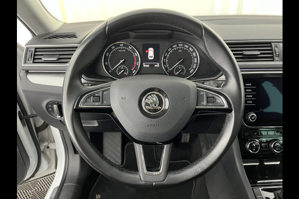 Škoda Superb Combi 1.5 TSI ACT Style Business (INCL-BTW) Aut. *LEATHER-MICROFIBRE | XENON | CANTON-AUDIO | MEMORY-PACK | NAVI-FULLMAP | CAMERA | KEYLESS | HEATED-COMFORTSEATS | PRIVACY-GLASS | SHIFTPADDLES | ECC | PDC | CRUISE | 18''ALU*