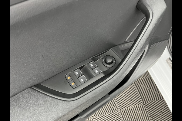 Škoda Superb Combi 1.5 TSI ACT Style Business (INCL-BTW) Aut. *LEATHER-MICROFIBRE | XENON | CANTON-AUDIO | MEMORY-PACK | NAVI-FULLMAP | CAMERA | KEYLESS | HEATED-COMFORTSEATS | PRIVACY-GLASS | SHIFTPADDLES | ECC | PDC | CRUISE | 18''ALU*