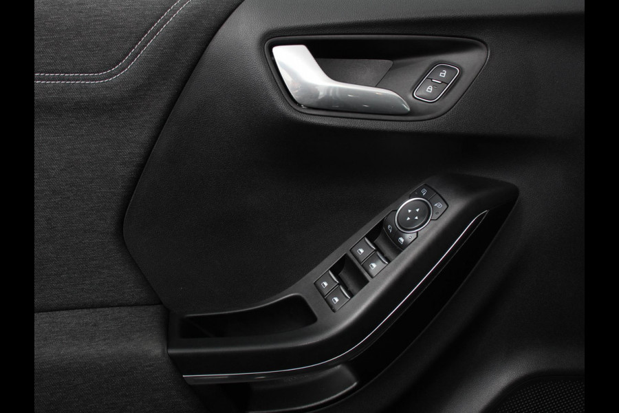 Ford Puma 1.0 EcoBoost 125pk MHEV Titanium Navigatie Apple Carplay/Android Auto Climate Control Led Parkeer sensoren Stoel en stuurverwarming