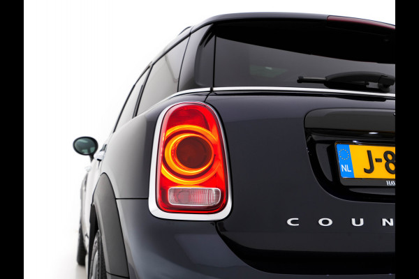 MINI Countryman 1.5 Cooper Chili Aut. *PANO | LEATHER-FABRIC | FULL-LED | HARMAN/KARDON | HEATED-SPORTSEATS | KEYLESS | NAVI-FULLMAP | PRIVACY-GLASS | AMBIENT-LIGHT | ECC | PDC | CRUISE | 18''ALU*