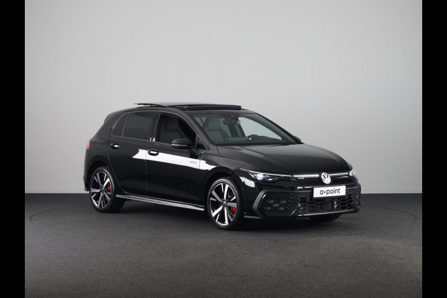 Volkswagen Golf 1.5 eHybrid GTE 272 PK PHEV | SOH 99,73% | Panorama dak | 18"Lm velgen | Trekhaak wegklapbaar | Head up display | Adaptieve demping |