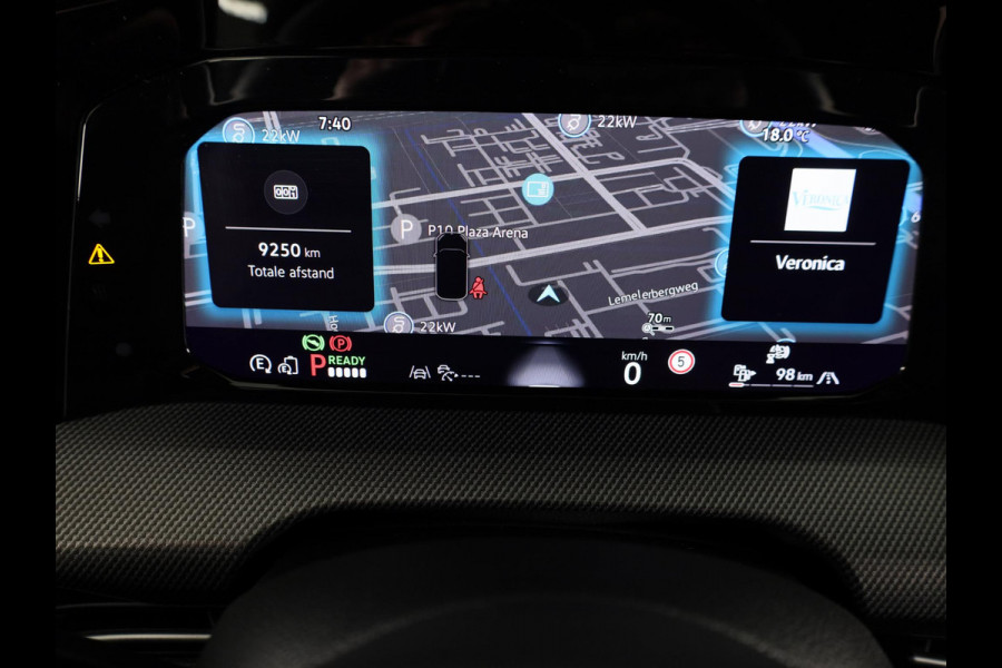 Volkswagen Golf 1.5 eHybrid GTE 272 PK PHEV | SOH 99,73% | Panorama dak | 18"Lm velgen | Trekhaak wegklapbaar | Head up display | Adaptieve demping |