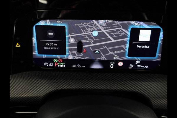 Volkswagen Golf 1.5 eHybrid GTE 272 PK PHEV | SOH 99,73% | Panorama dak | 18"Lm velgen | Trekhaak wegklapbaar | Head up display | Adaptieve demping |