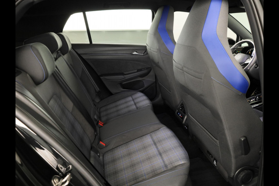 Volkswagen Golf 1.5 eHybrid GTE 272 PK PHEV | SOH 99,73% | Panorama dak | 18"Lm velgen | Trekhaak wegklapbaar | Head up display | Adaptieve demping |