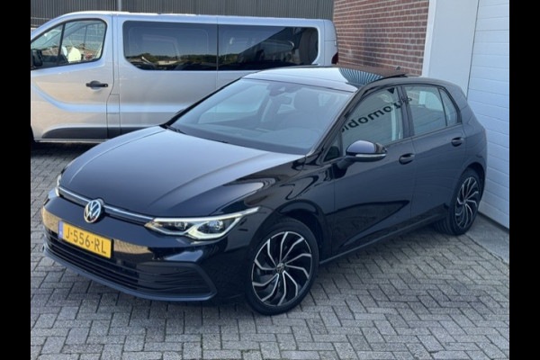 Volkswagen Golf 1.5 TSI Life -Panoramadak-LED-Sfeer-Trekhaak