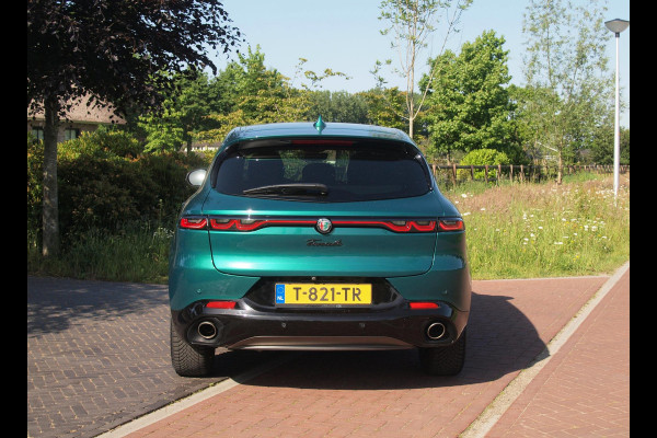 Alfa Romeo Tonale 1.3T PHEV Edizione Speciale | 280PK | Winterpakket | NL-Auto | Camera |