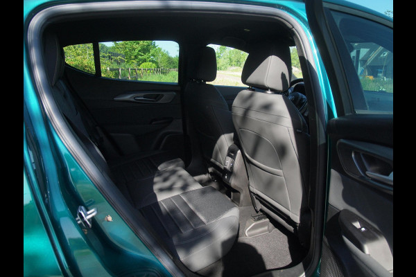 Alfa Romeo Tonale 1.3T PHEV Edizione Speciale | 280PK | Winterpakket | NL-Auto | Camera |