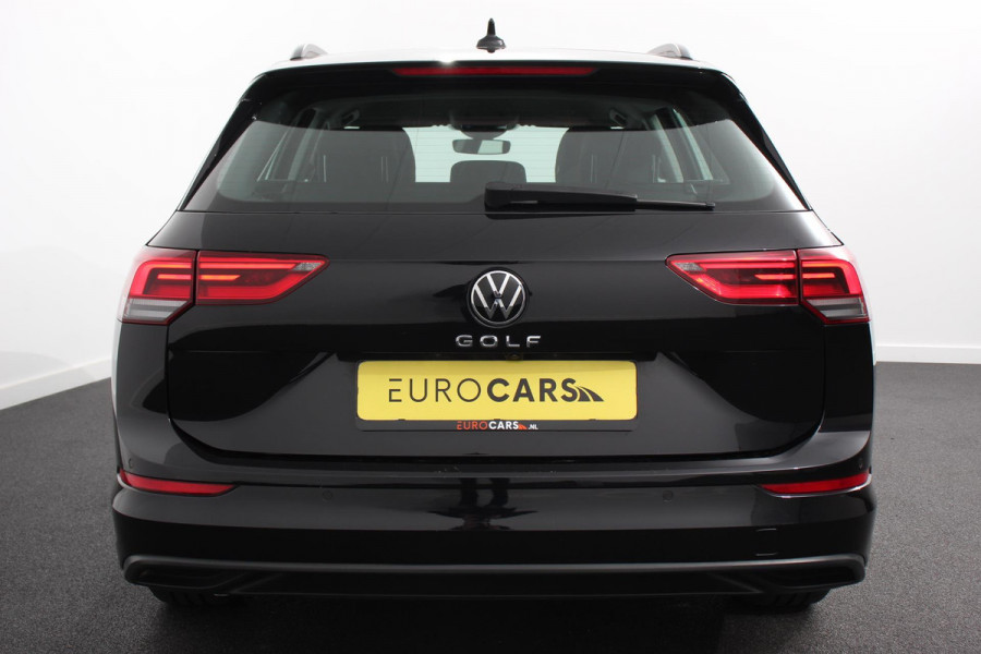 Volkswagen Golf Variant 1.5 TSI 131pk Life Navigatie Apple Carplay/Android Auto Adaptive Cruise Control Parkeersensoren Camera Park Assist Stoel- en stuurverwarming Virtual Cockpit Climatronic