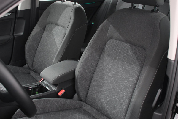 Volkswagen Golf Variant 1.5 TSI 131pk Life Navigatie Apple Carplay/Android Auto Adaptive Cruise Control Parkeersensoren Camera Park Assist Stoel- en stuurverwarming Virtual Cockpit Climatronic
