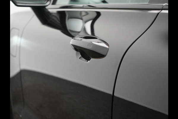 Volvo V60 T6 Twin Engine AWD R-Design 340pk Dealer O.H. | Adaptive Cruise | Camera | Harman / Kardon | Lederen Sportstoelen Memory & Verwarmd | Keyless | Blis | Apple Carplay | Navigatie | DAB | 19"L.M | Plug In Hybrid |