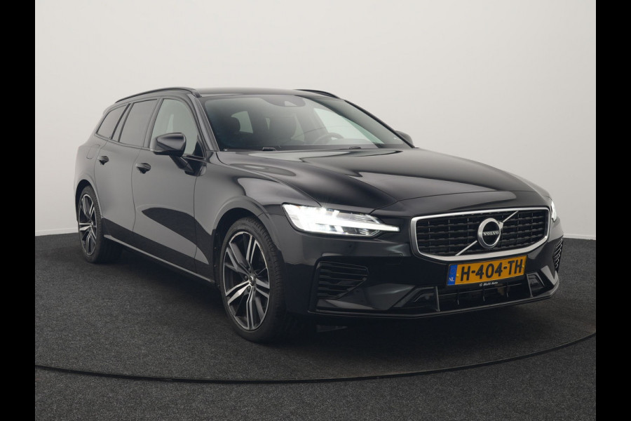 Volvo V60 T6 Twin Engine AWD R-Design 340pk Dealer O.H. | Adaptive Cruise | Camera | Harman / Kardon | Lederen Sportstoelen Memory & Verwarmd | Keyless | Blis | Apple Carplay | Navigatie | DAB | 19"L.M | Plug In Hybrid |