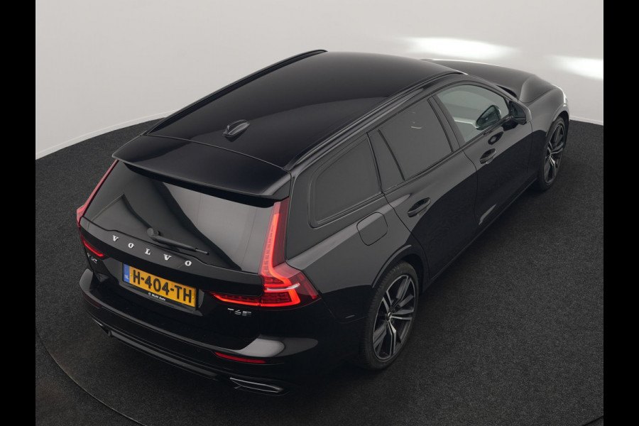Volvo V60 T6 Twin Engine AWD R-Design 340pk Dealer O.H. | Adaptive Cruise | Camera | Harman / Kardon | Lederen Sportstoelen Memory & Verwarmd | Keyless | Blis | Apple Carplay | Navigatie | DAB | 19"L.M | Plug In Hybrid |