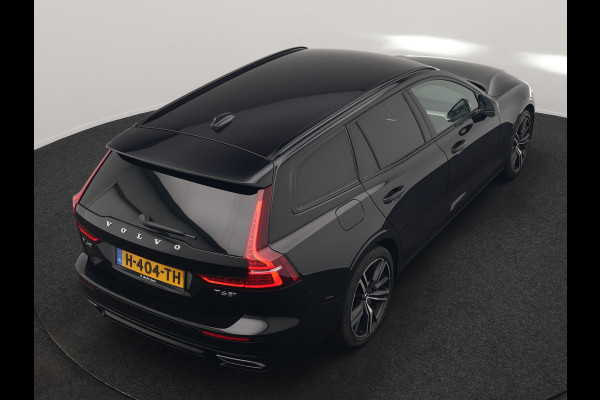 Volvo V60 T6 Twin Engine AWD R-Design 340pk Dealer O.H. | Adaptive Cruise | Camera | Harman / Kardon | Lederen Sportstoelen Memory & Verwarmd | Keyless | Blis | Apple Carplay | Navigatie | DAB | 19"L.M | Plug In Hybrid |