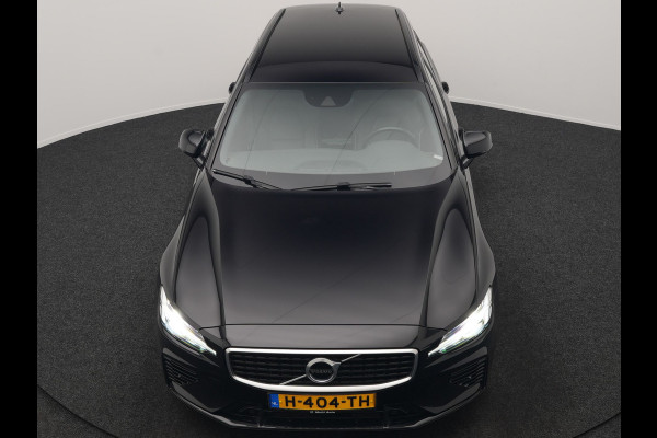 Volvo V60 T6 Twin Engine AWD R-Design 340pk Dealer O.H. | Adaptive Cruise | Camera | Harman / Kardon | Lederen Sportstoelen Memory & Verwarmd | Keyless | Blis | Apple Carplay | Navigatie | DAB | 19"L.M | Plug In Hybrid |