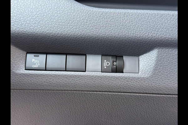 Opel e-Vivaro L2H1 75 kWh 136PK 9-persoons L2H1 330km WLTP 93,7% (SOH) Dubbele schuifdeuren Snelladen Laadkabel Climate control Parkeersensoren