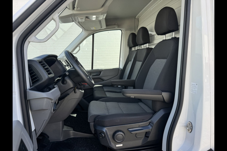 Volkswagen Crafter 35 2.0 TDI L4 DSG Bakwagen+Laadklep Ergonomische stoel Cruise Navigatie DAB Airco