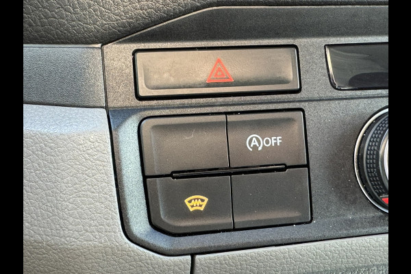Volkswagen Crafter 35 2.0 TDI L4 DSG Bakwagen+Laadklep Ergonomische stoel Cruise Navigatie DAB Airco