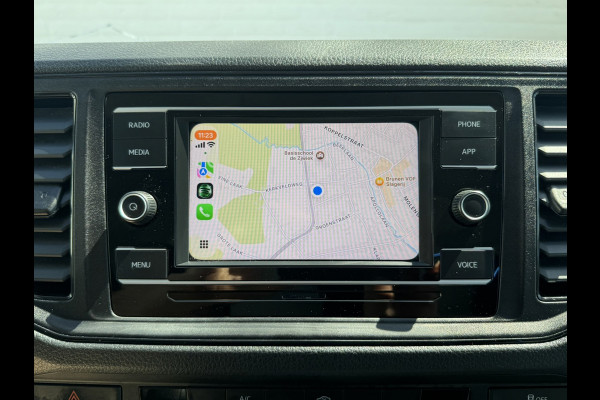Volkswagen Crafter 35 2.0 TDI L4 DSG Bakwagen+Laadklep Ergonomische stoel Cruise Navigatie DAB Airco