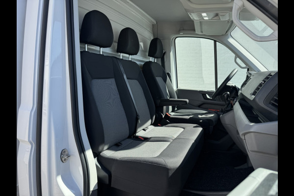 Volkswagen Crafter 35 2.0 TDI L4 DSG Bakwagen+Laadklep Ergonomische stoel Cruise Navigatie DAB Airco