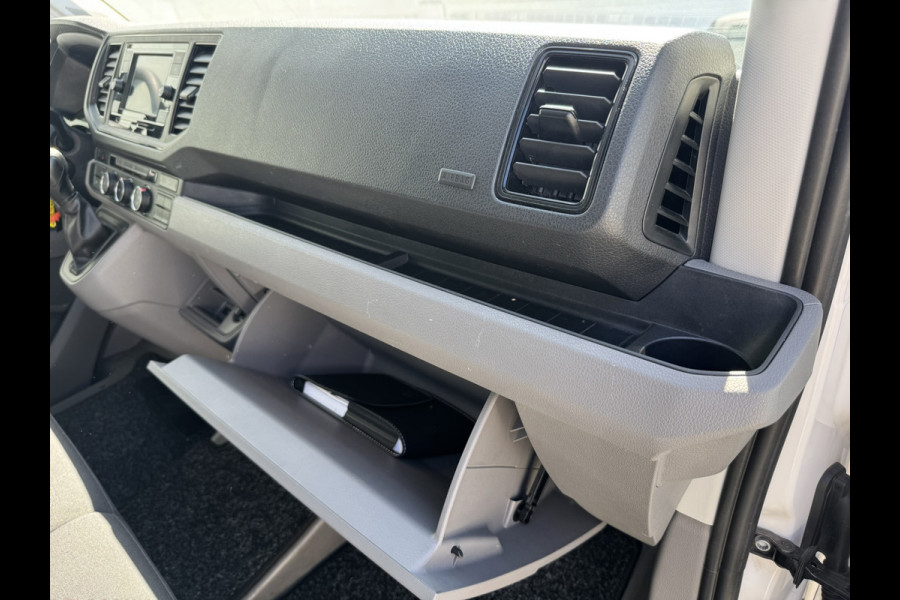 Volkswagen Crafter 35 2.0 TDI L4 DSG Bakwagen+Laadklep Ergonomische stoel Cruise Navigatie DAB Airco