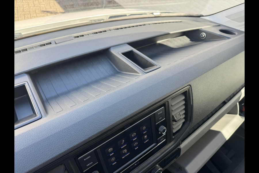 Volkswagen Crafter 35 2.0 TDI L4 DSG Bakwagen+Laadklep Ergonomische stoel Cruise Navigatie DAB Airco