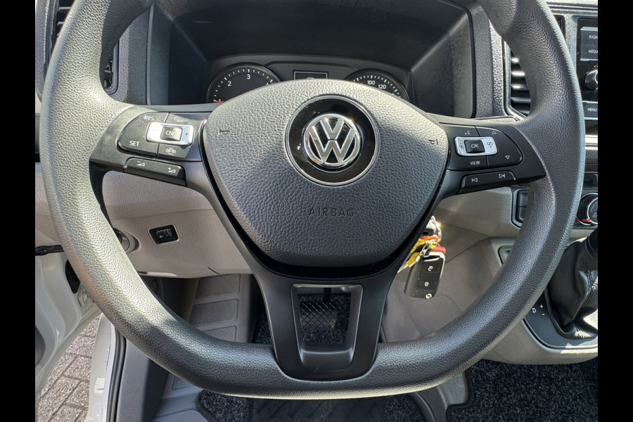 Volkswagen Crafter 35 2.0 TDI L4 DSG Bakwagen+Laadklep Ergonomische stoel Cruise Navigatie DAB Airco