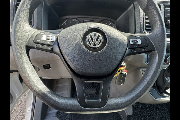 Volkswagen Crafter 35 2.0 TDI L4 DSG Bakwagen+Laadklep Ergonomische stoel Cruise Navigatie DAB Airco